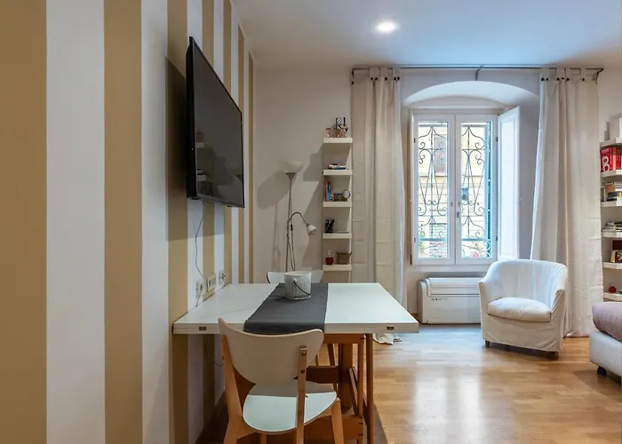 Guesthost - Dell'emporio Apartament Rzym